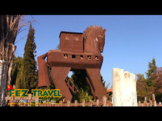 View our Kylie gets the imagination cranking whilst roaming around ancient Troy. [0:20]