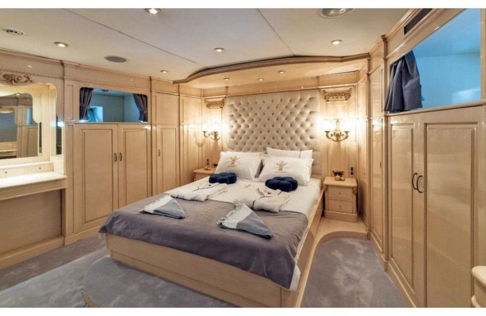 Alkonost Motor Yacht 10